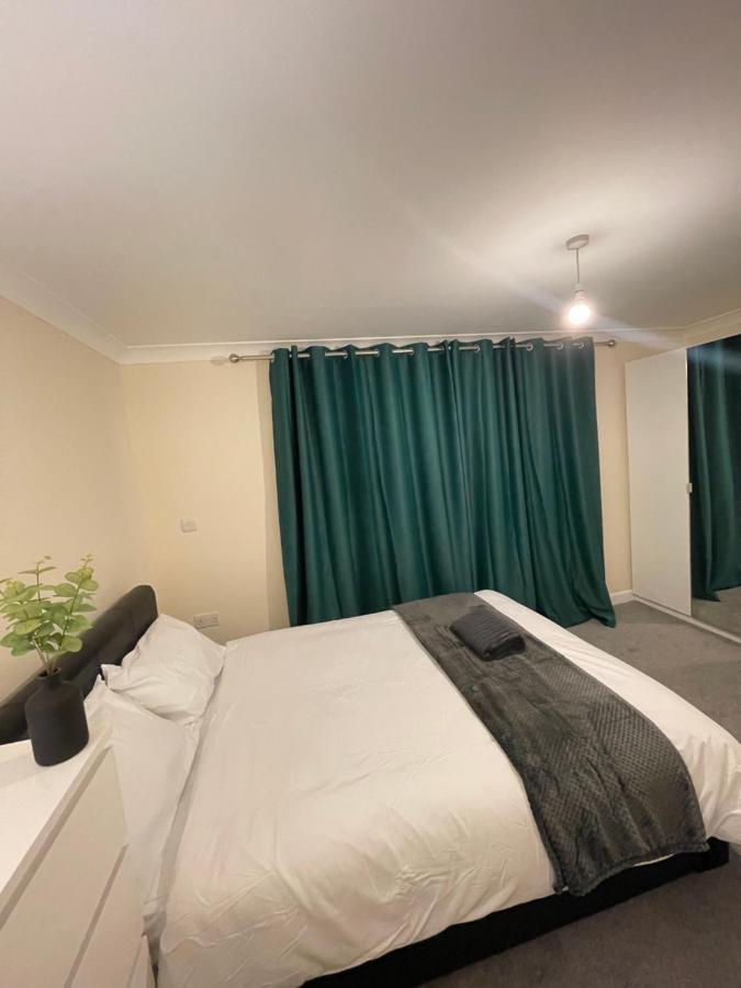 Relaxing Double Rooms In A Beautiful House Ίπσουιτς Εξωτερικό φωτογραφία