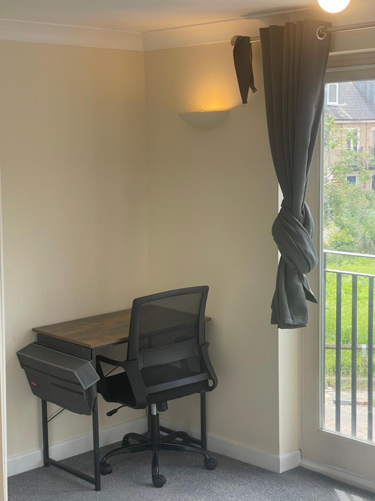 Relaxing Double Rooms In A Beautiful House Ίπσουιτς Εξωτερικό φωτογραφία