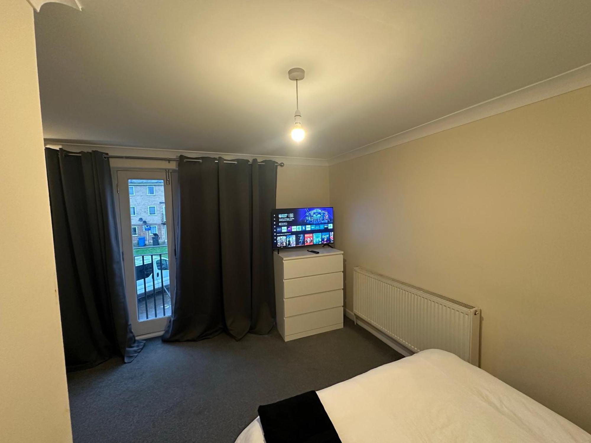 Relaxing Double Rooms In A Beautiful House Ίπσουιτς Εξωτερικό φωτογραφία